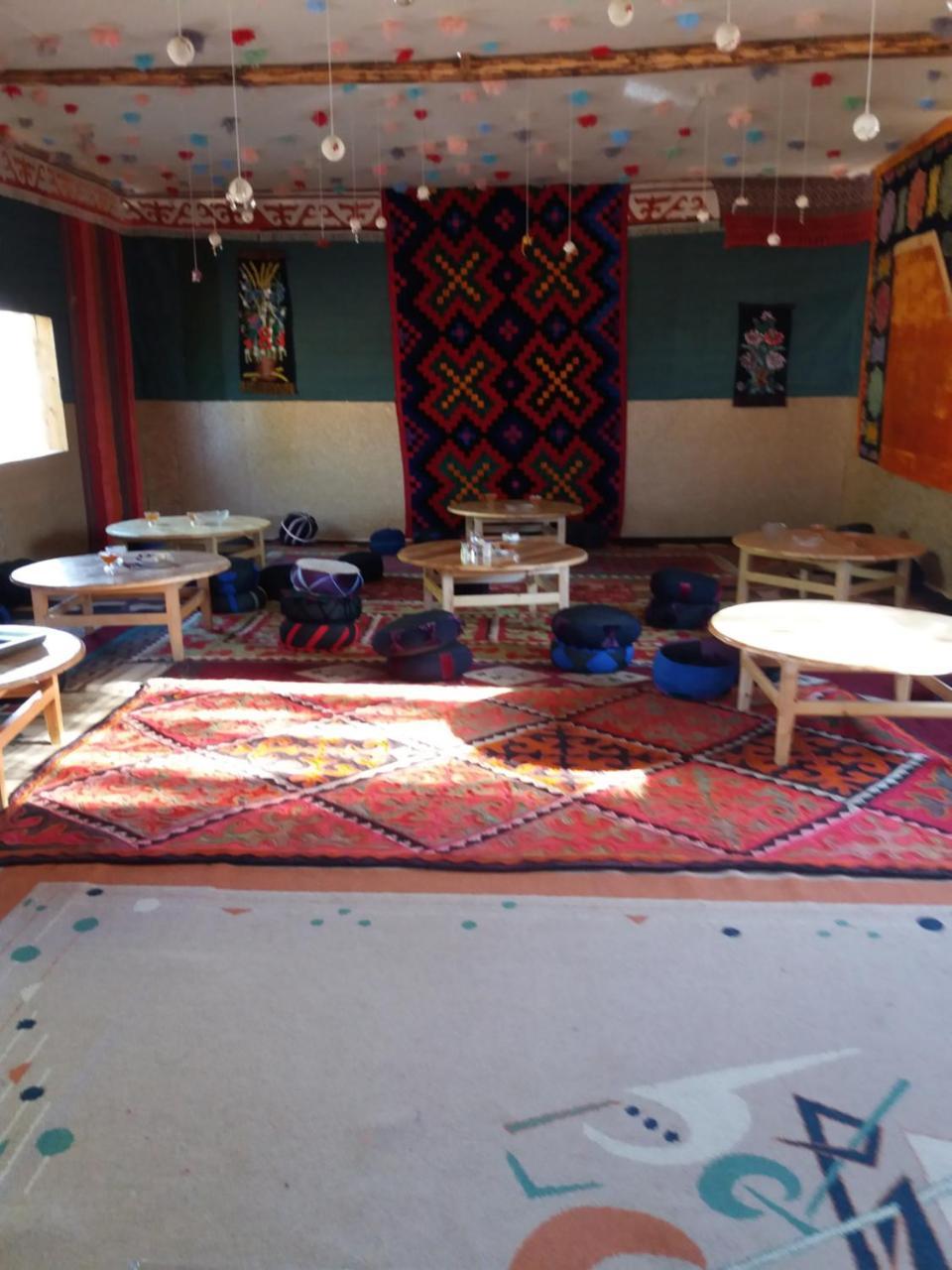 Yurt Camp Tosor Hotel Ngoại thất bức ảnh